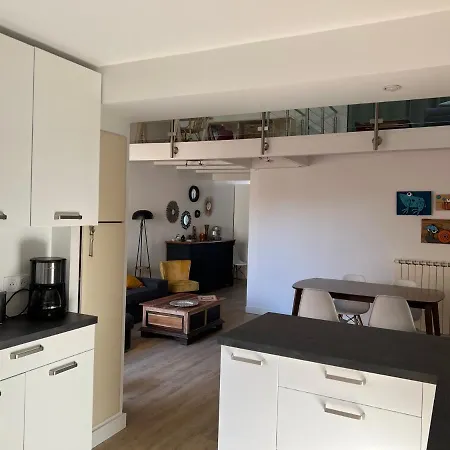 Maison Avec Jardin Et Garage Hébergement de vacances